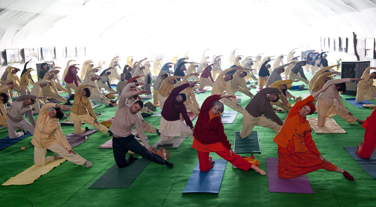 yoga_sadhana05