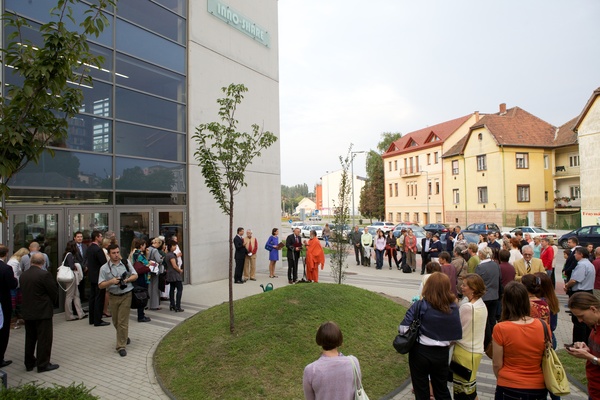 World Peace Tree Planting in Győr with H. H. Vishwaguru Mahamandaleshwar Paramhans Swami Maheshwaranandaji