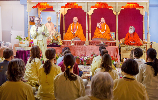 International Weekend Seminar with Vishwaguruji in Guruji Ashram, Vienna