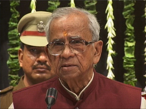 His Excellency Shri Kailashpati Mishra at the speaker's podium