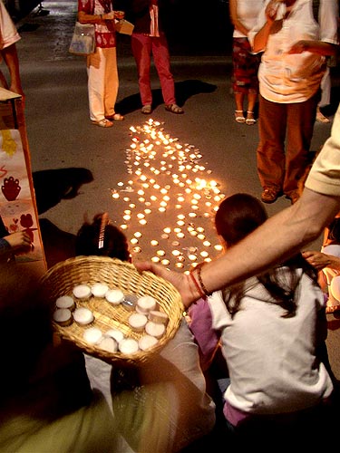 Candles for peace