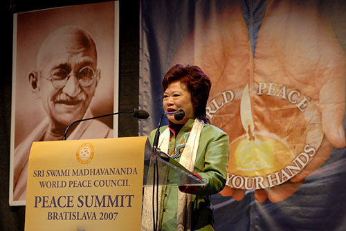 Rev. Tsu-Wei Zoe Chang, President of the United Nations Womens Guild